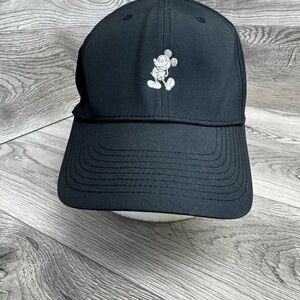 Disney Nike Mickey Mouse dri-fit black cap hat Adult adjustable